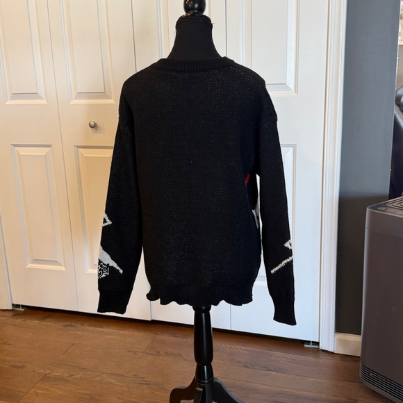 Men's Black and Red Graphic Crewneck Sweater - Picture 10 of 10